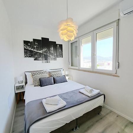 New! Top Apartment, Split View From Above 외부 사진