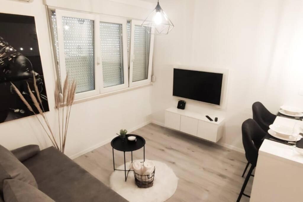 New! Top Apartment, Split View From Above 외부 사진