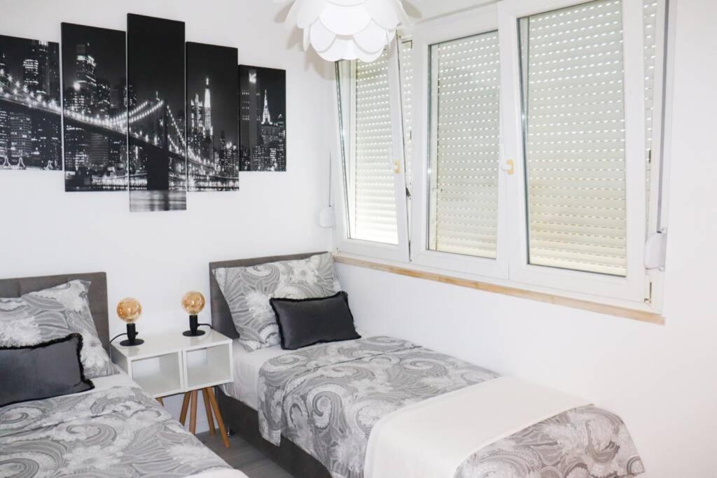 New! Top Apartment, Split View From Above 외부 사진