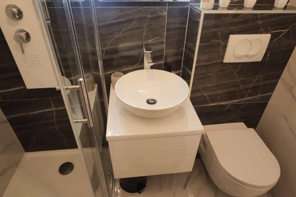 New! Top Apartment, Split View From Above 외부 사진