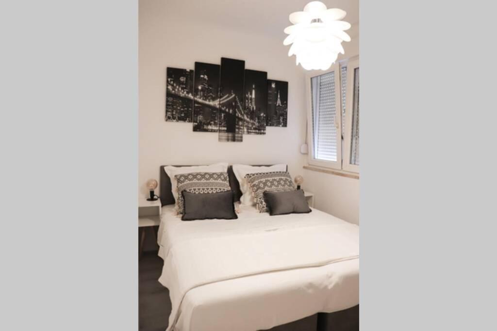 New! Top Apartment, Split View From Above 외부 사진
